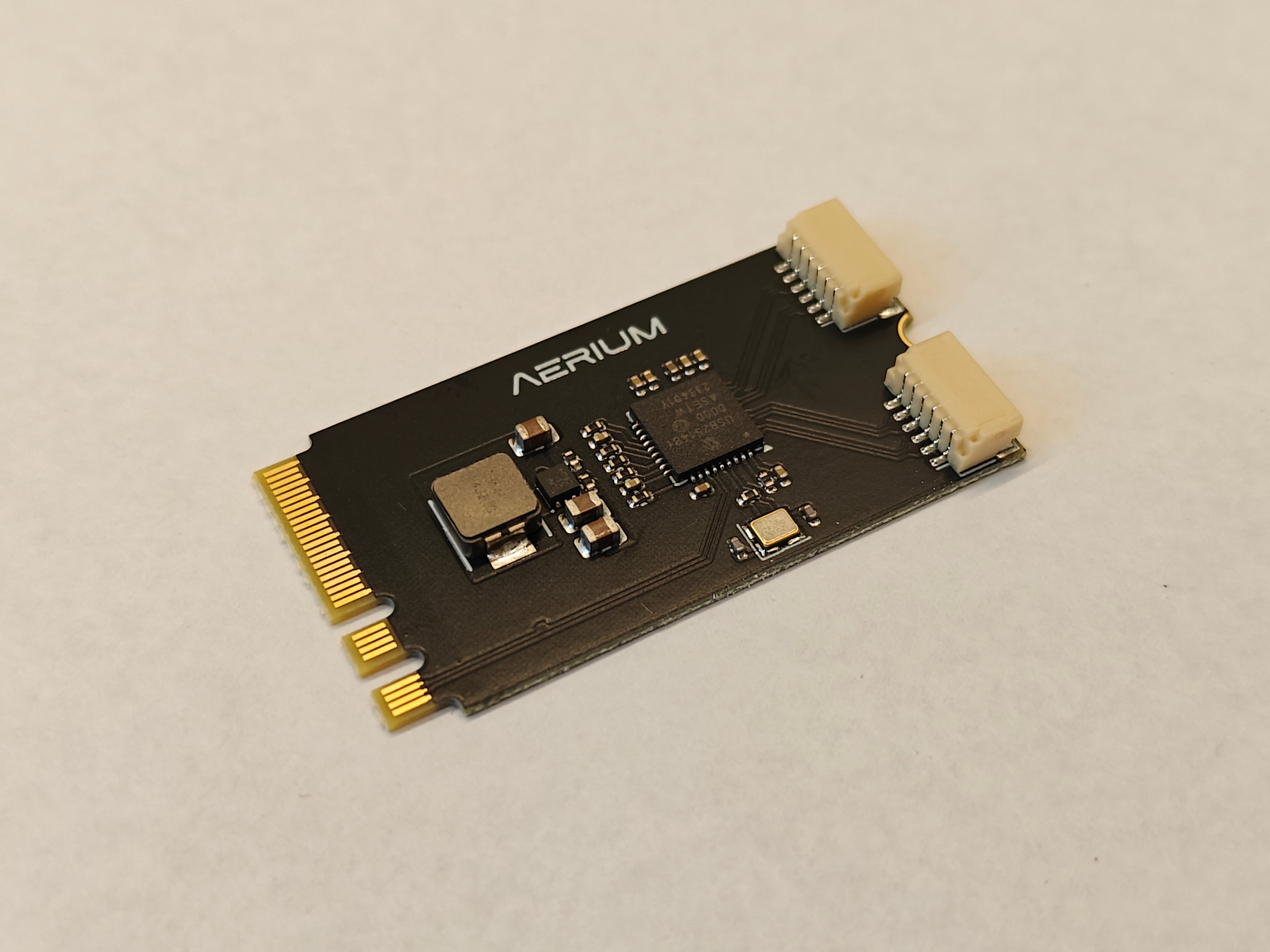 Connexa - M.2 Key A/E USB2.0 Hub